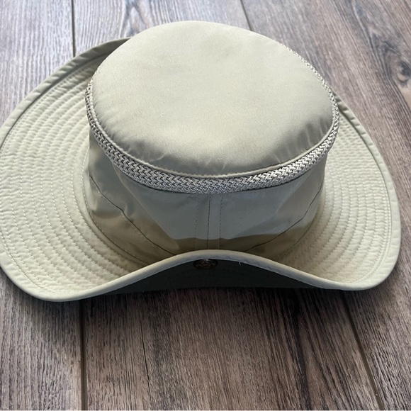 Tilley Endurables Airflo Hat  7 - no strings - Picture 9 of 9